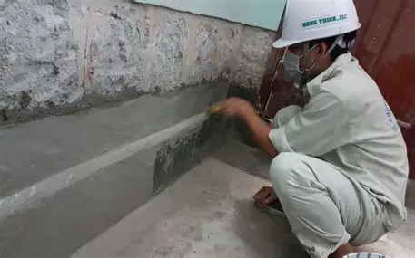 Thi công SikaTop 107 Seal VN bằng chổi quét