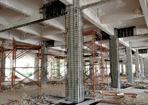 Thi công SikaWrap 231 C bước 2