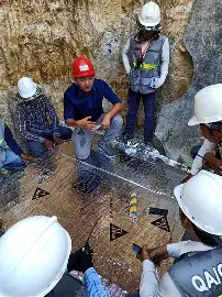 Thi công SikaBit W-15 màng tự dính chống thấm