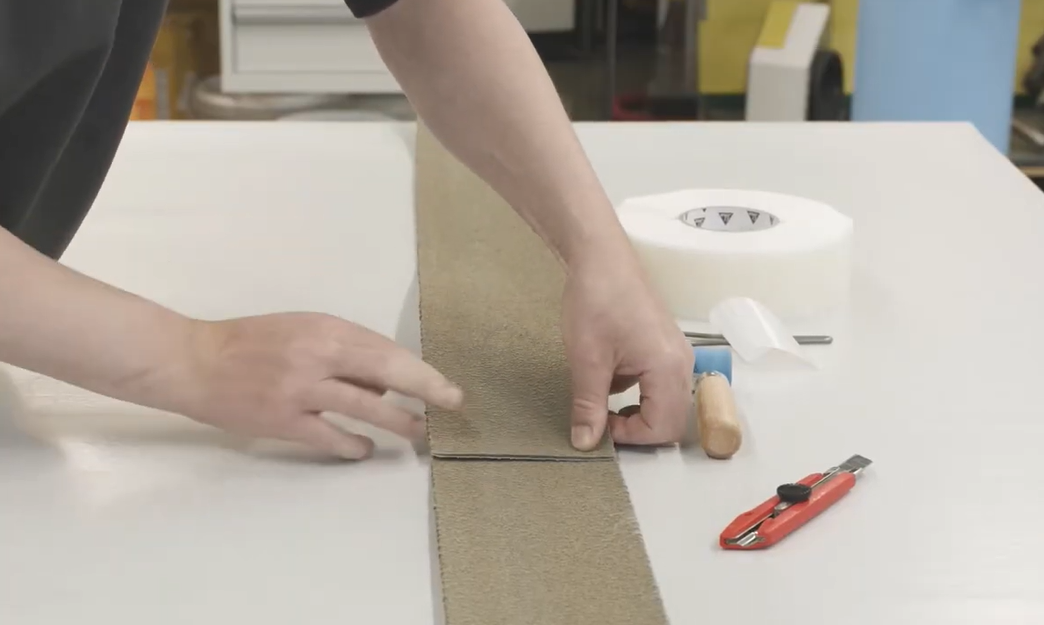 Mối nối chồng màng SikaProof® A+ với Sandwich Tape