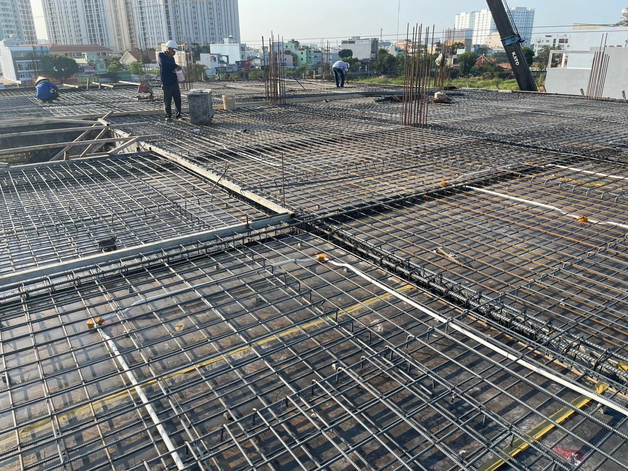 Lắp đặt Sika SwellStop trước khi đổ bê tông lớp 2