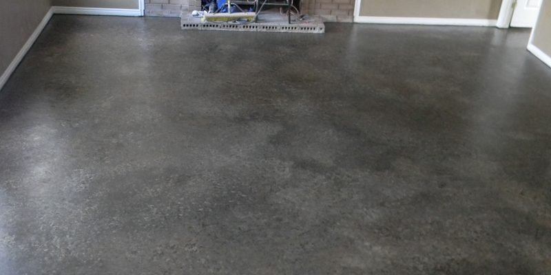 Ứng dụng Floor Topping Compound san bằng nền trước khi trải sàn phủ