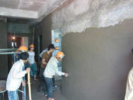 Ứng dụng vữa xây tô SikaMur-75 Ready Mix VN cho tường và sàn