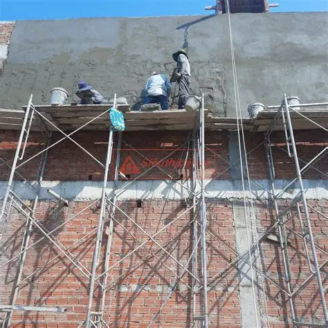 Thi công xây tô lớp vữa SikaMur-100 bằng bàn xoa xốp