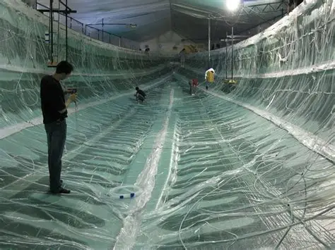 Tấm composite trang trí trong suốt bền UV cán ép tay