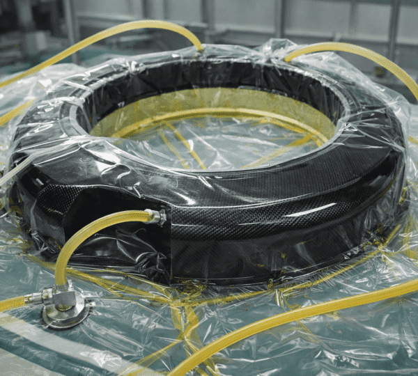 SikaBiresin CR131 vacuum infusion composite hàng hải