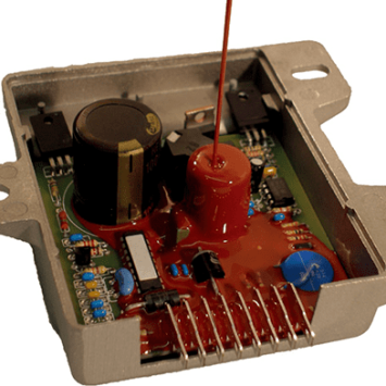 Đổ kín bảo vệ module điện năng lượng tái tạo bằng SikaBiresin RE891-98