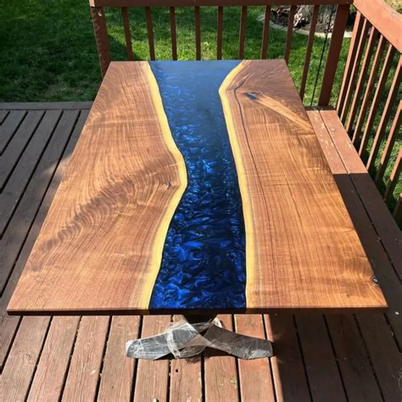Mặt bàn gỗ river table khổ lớn - minh họa dòng SikaBiresin TD