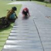 Băng keo chống dột khổ lớn 1m x 30m 5 Bang keo chong dot kho lon 1m x 30m thi cong