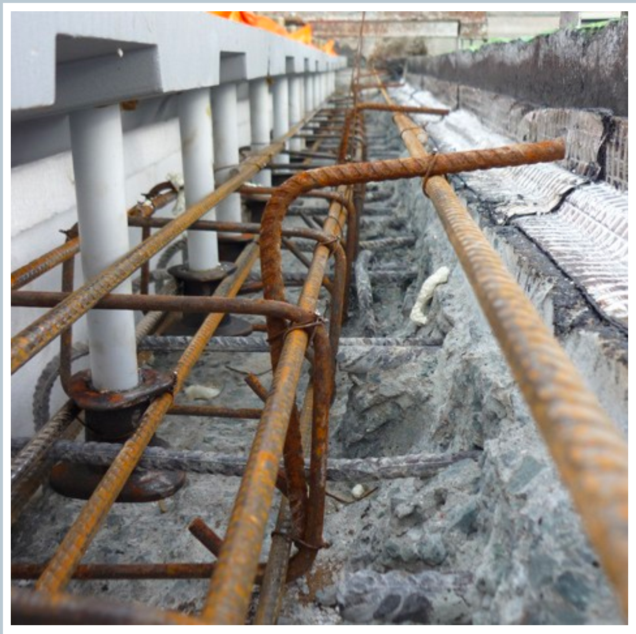 Khe CIPEC JEP (JEP3 / JEP5 / JEP8) — Khe góc đầu dầm lắp trong bê tông nhựa 15 Khe CIPEC JEP (JEP3 / JEP5 / JEP8) — Khe góc đầu dầm lắp trong bê tông nhựa - Ảnh 15