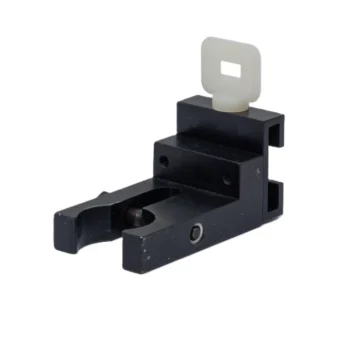 Loctite Robot Bracket Light Cure/CA Valves — ảnh tư liệu Henkel